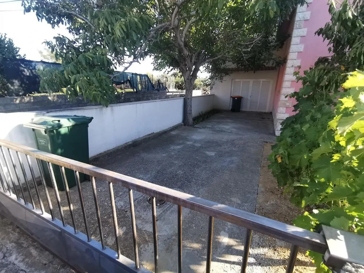 Guest House With Pool Ante Vrsi 0*,